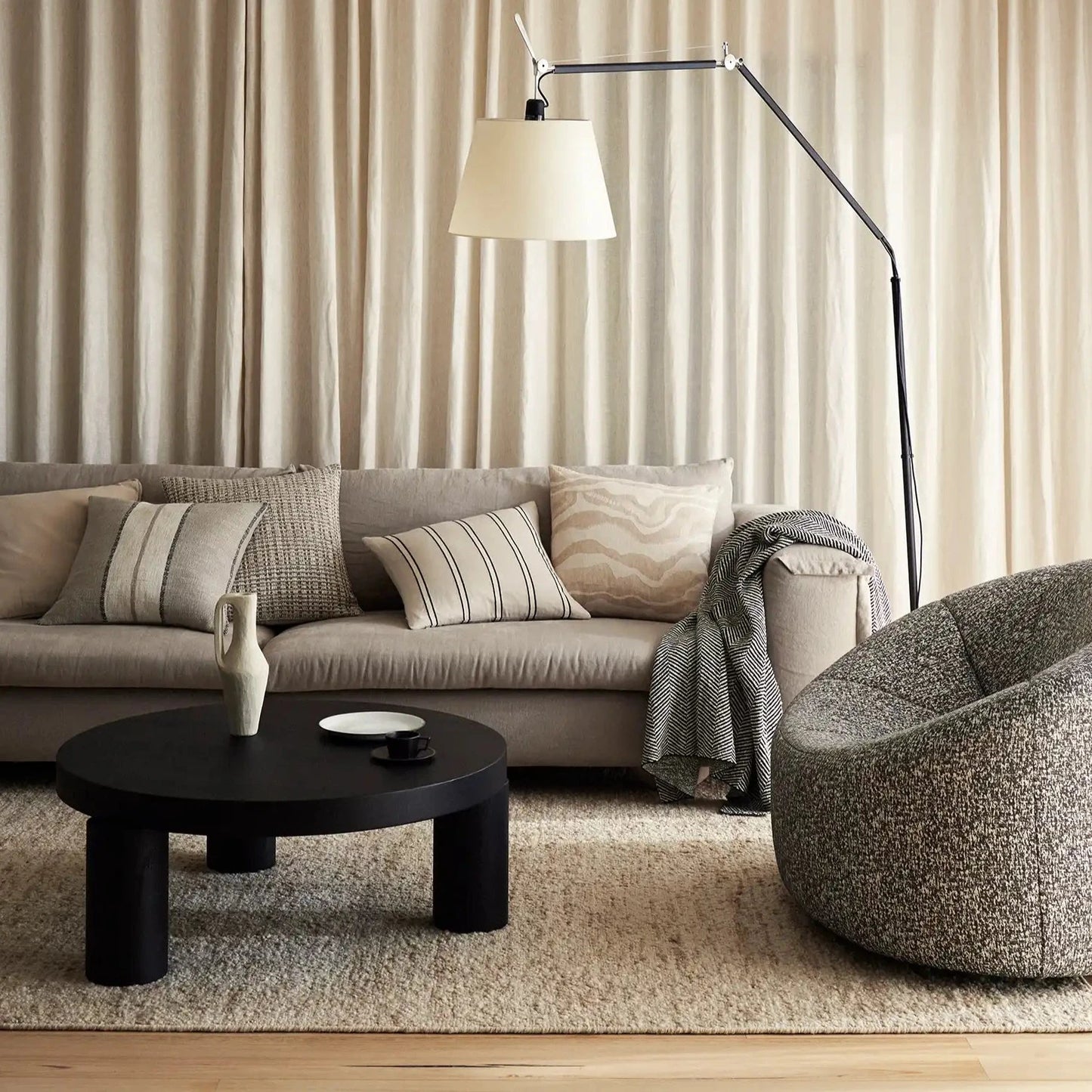 vinnie cushion 50x50 | natural | weave home